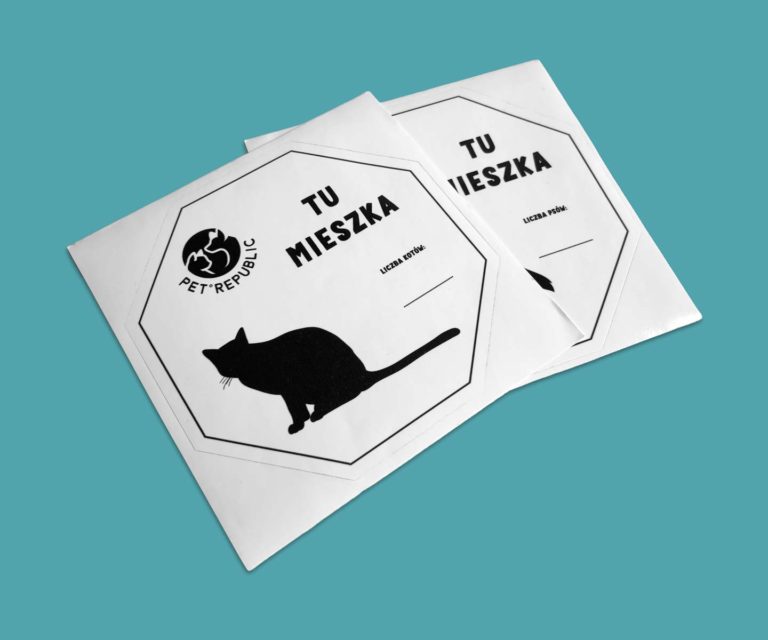 Naklejki odporne na warunki atmosferyczne